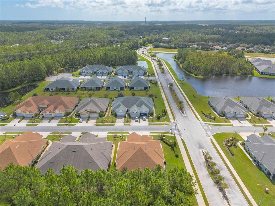 На продажу: $349,000 (2 спален, 2 ванн, 1593 Квадратных фут)