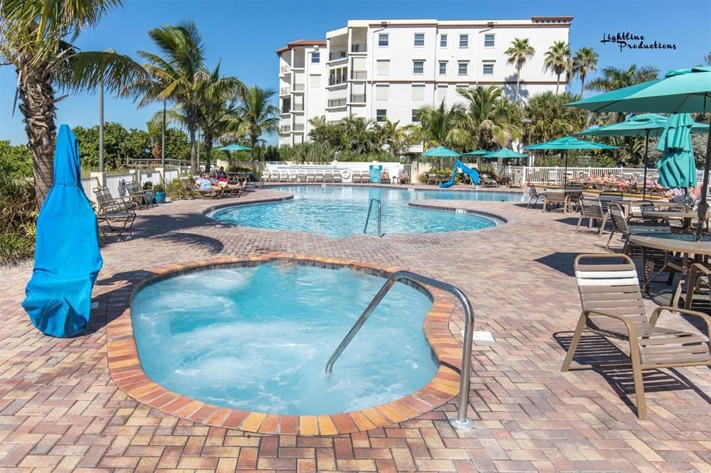 待售: $635,000 (2 贝兹, 1 浴室, 870 平方英尺)