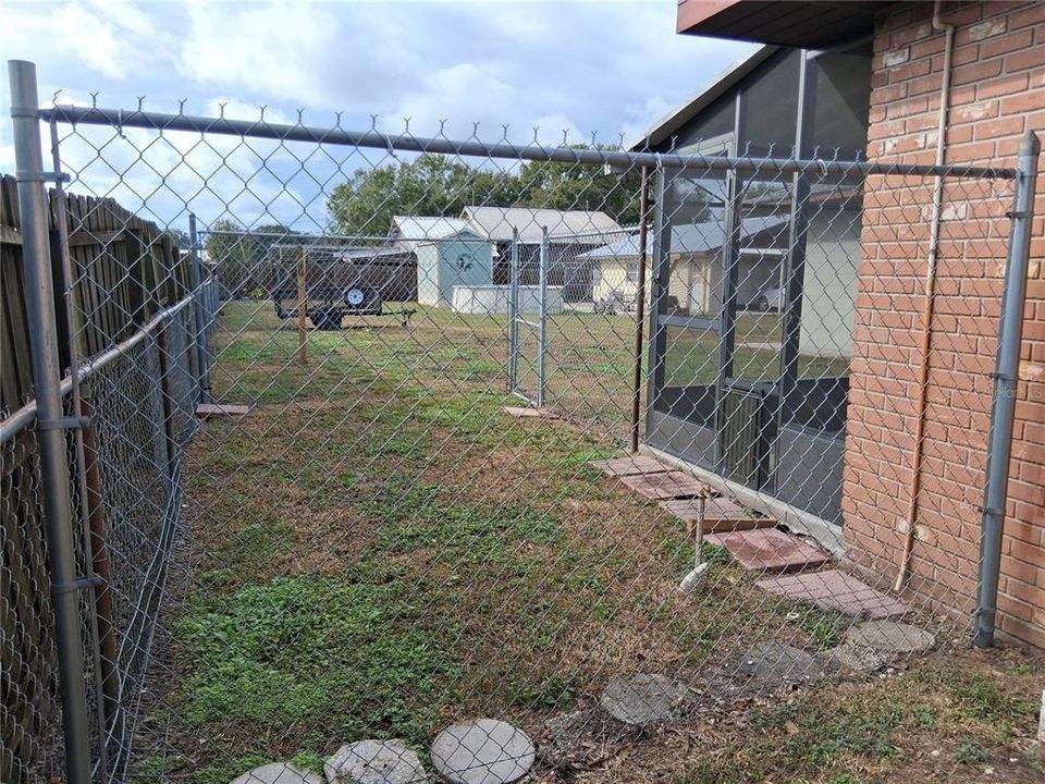 For Sale: $449,000 (4 beds, 2 baths, 2512 Square Feet)