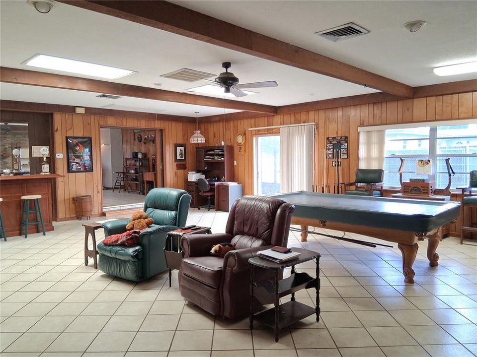 For Sale: $449,000 (4 beds, 2 baths, 2512 Square Feet)