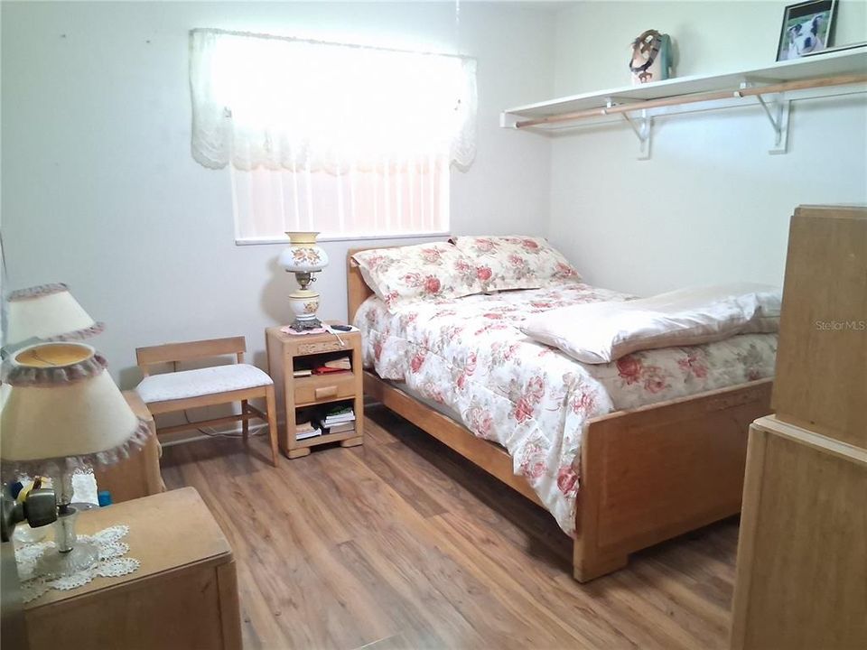 For Sale: $449,000 (4 beds, 2 baths, 2512 Square Feet)