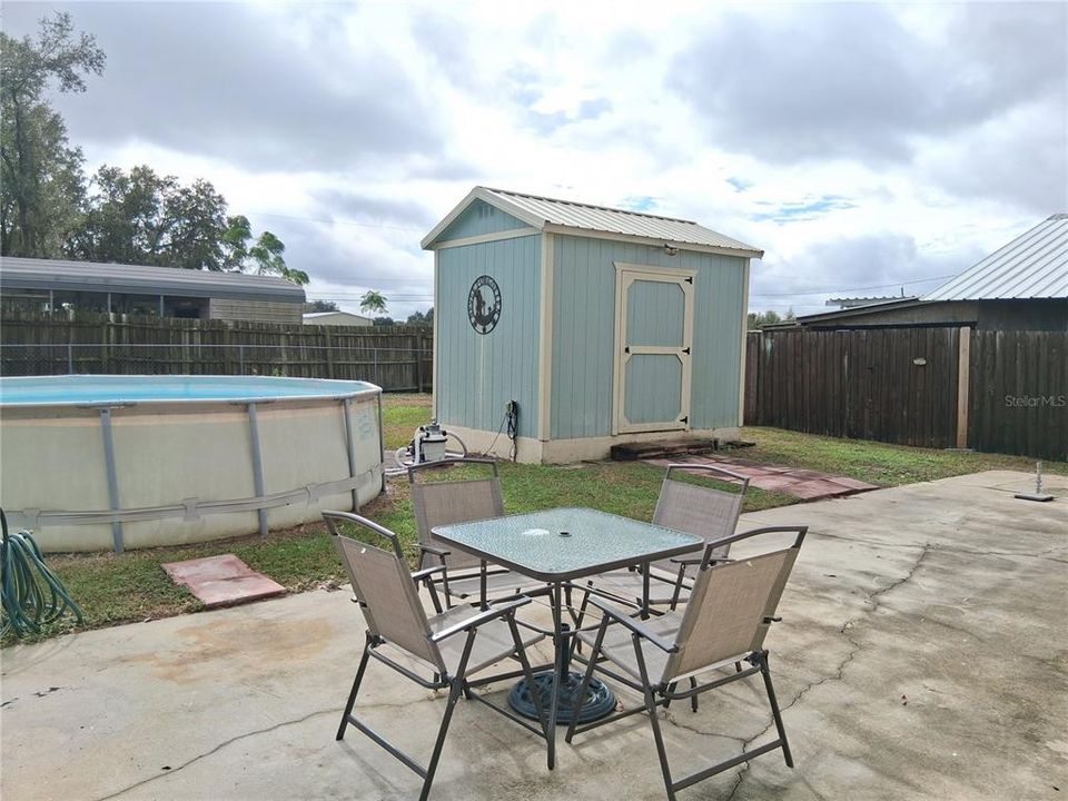 For Sale: $449,000 (4 beds, 2 baths, 2512 Square Feet)