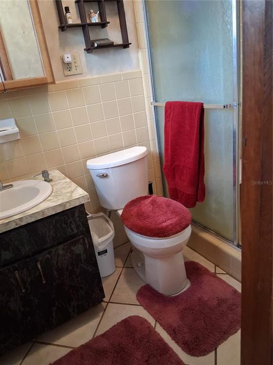 For Sale: $449,000 (4 beds, 2 baths, 2512 Square Feet)