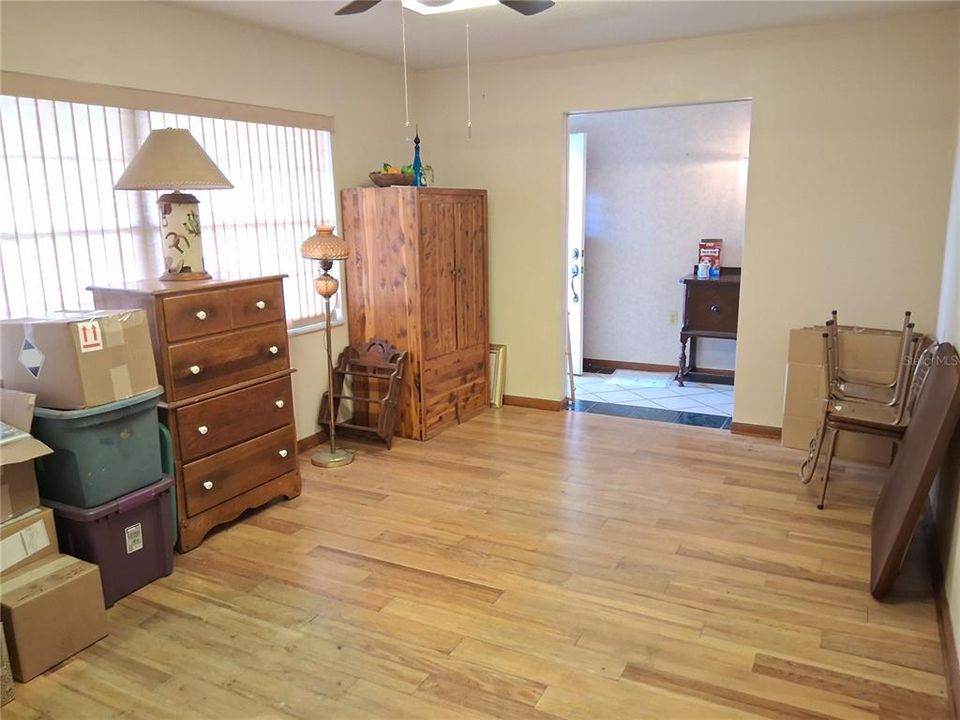 For Sale: $449,000 (4 beds, 2 baths, 2512 Square Feet)