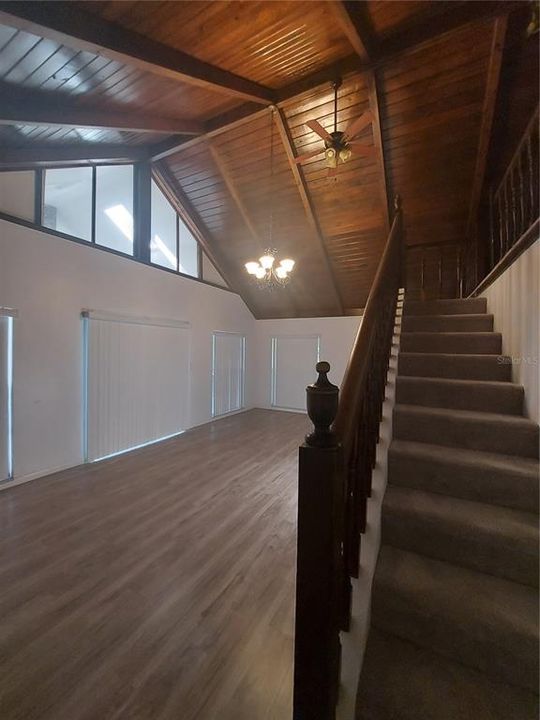 For Sale: $369,900 (3 beds, 2 baths, 1520 Square Feet)