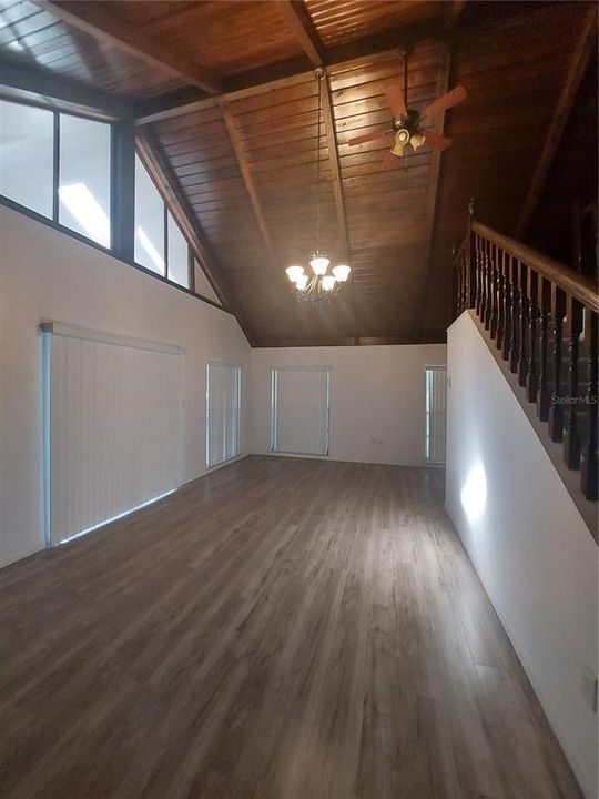 For Sale: $369,900 (3 beds, 2 baths, 1520 Square Feet)