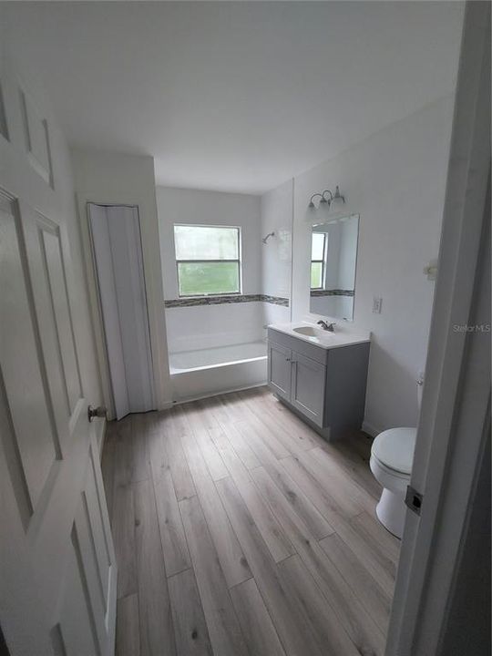 For Sale: $369,900 (3 beds, 2 baths, 1520 Square Feet)