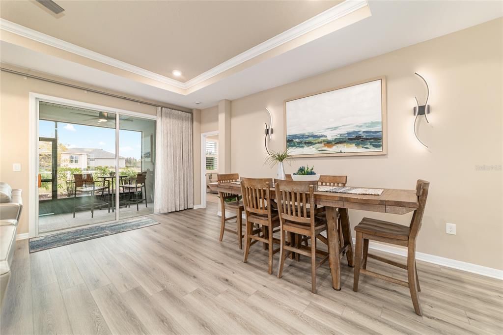 En Venta: $424,900 (3 camas, 2 baños, 2118 Pies cuadrados)