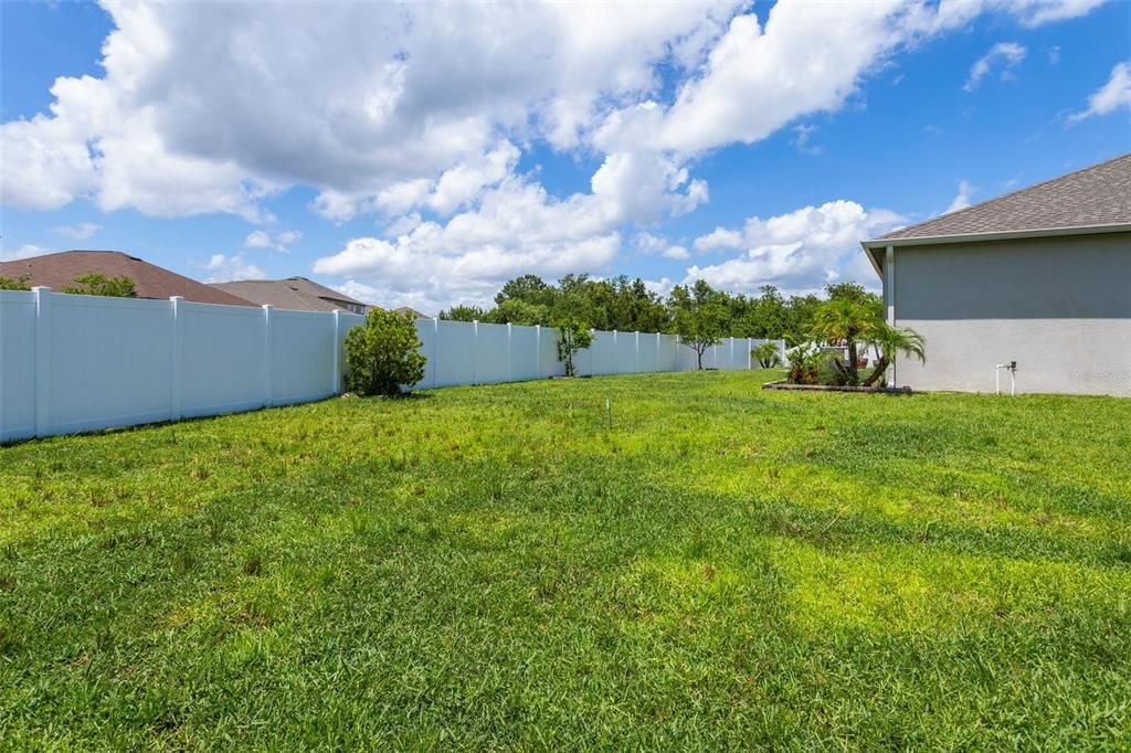 В аренду: $2,850 (4 спален, 3 ванн, 2040 Квадратных фут)