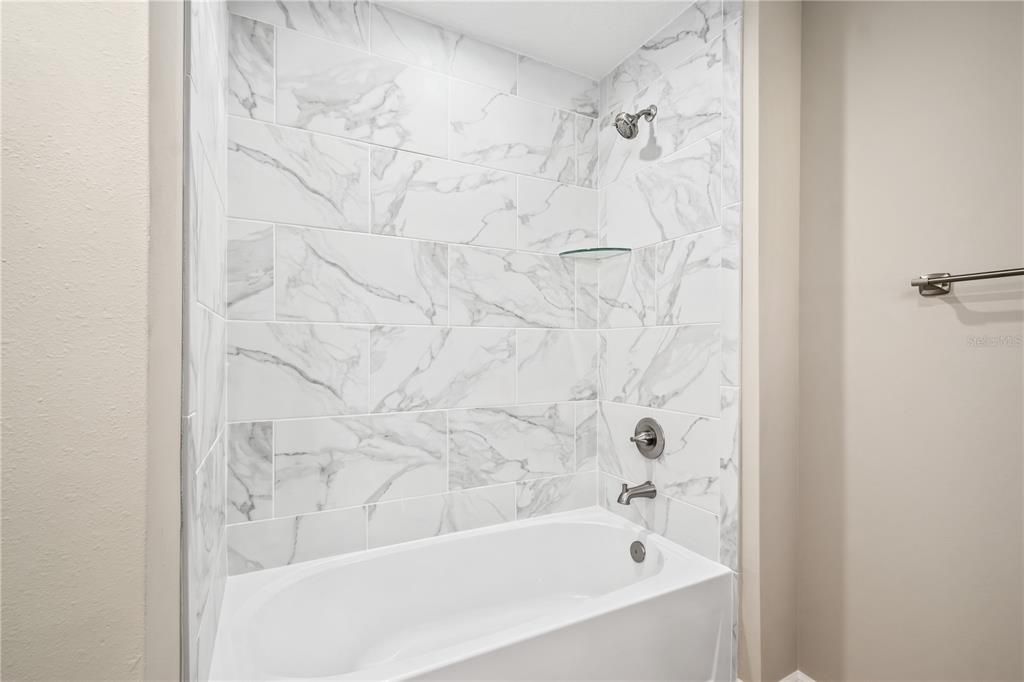 For Rent: $1,750 (3 beds, 2 baths, 1161 Square Feet)