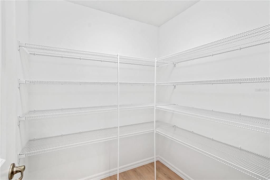 For Rent: $1,750 (3 beds, 2 baths, 1161 Square Feet)