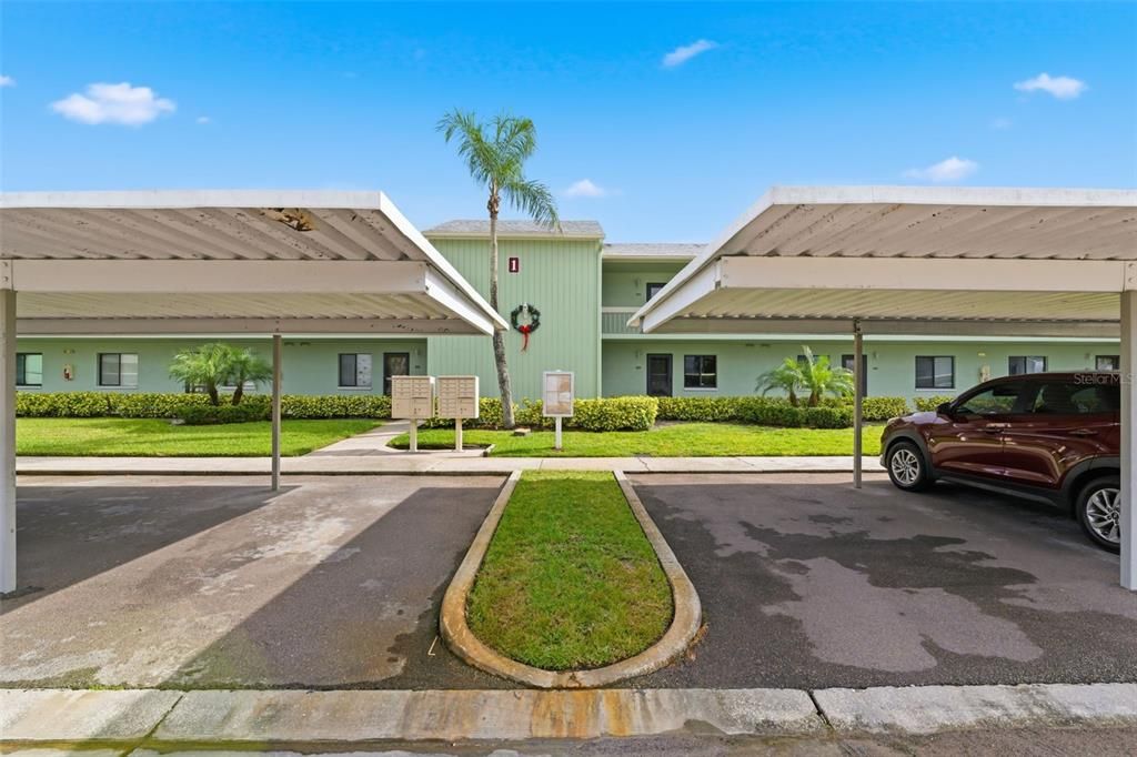 For Sale: $200,000 (2 beds, 2 baths, 1094 Square Feet)