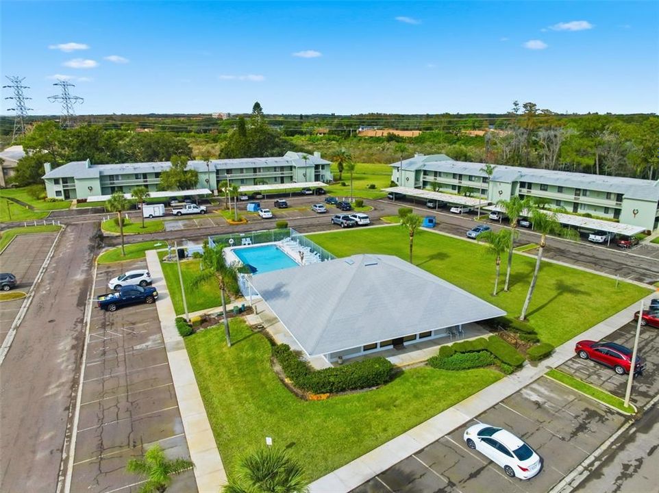 For Sale: $200,000 (2 beds, 2 baths, 1094 Square Feet)