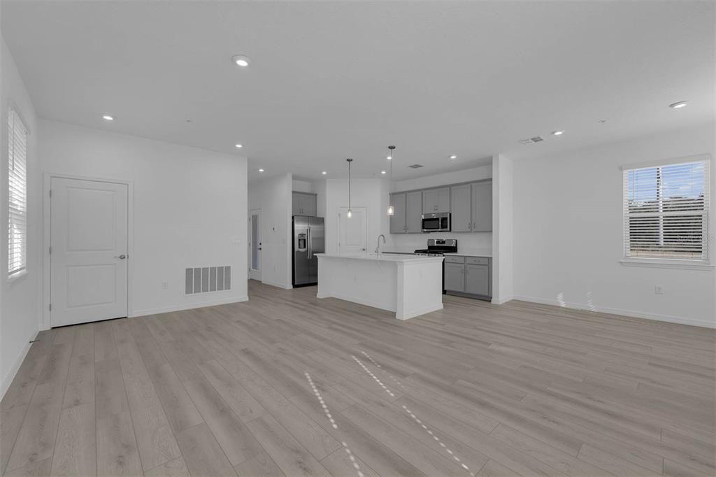 En Venta: $357,490 (3 camas, 2 baños, 1496 Pies cuadrados)