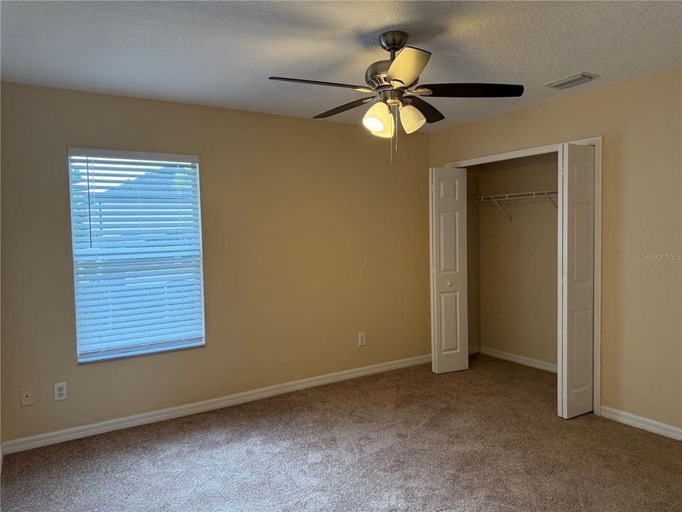 En Renta: $2,500 (4 camas, 2 baños, 2630 Pies cuadrados)