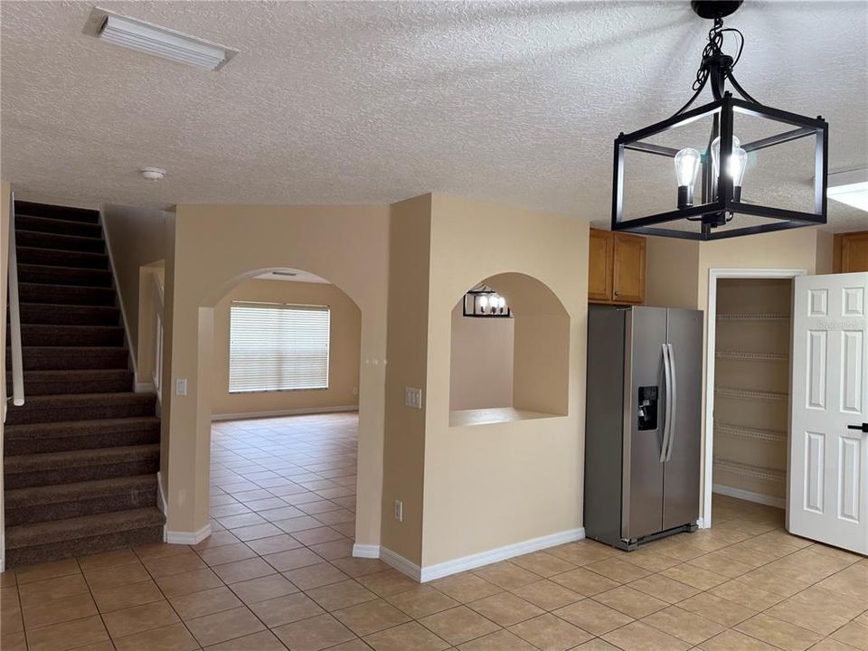 En Renta: $2,500 (4 camas, 2 baños, 2630 Pies cuadrados)