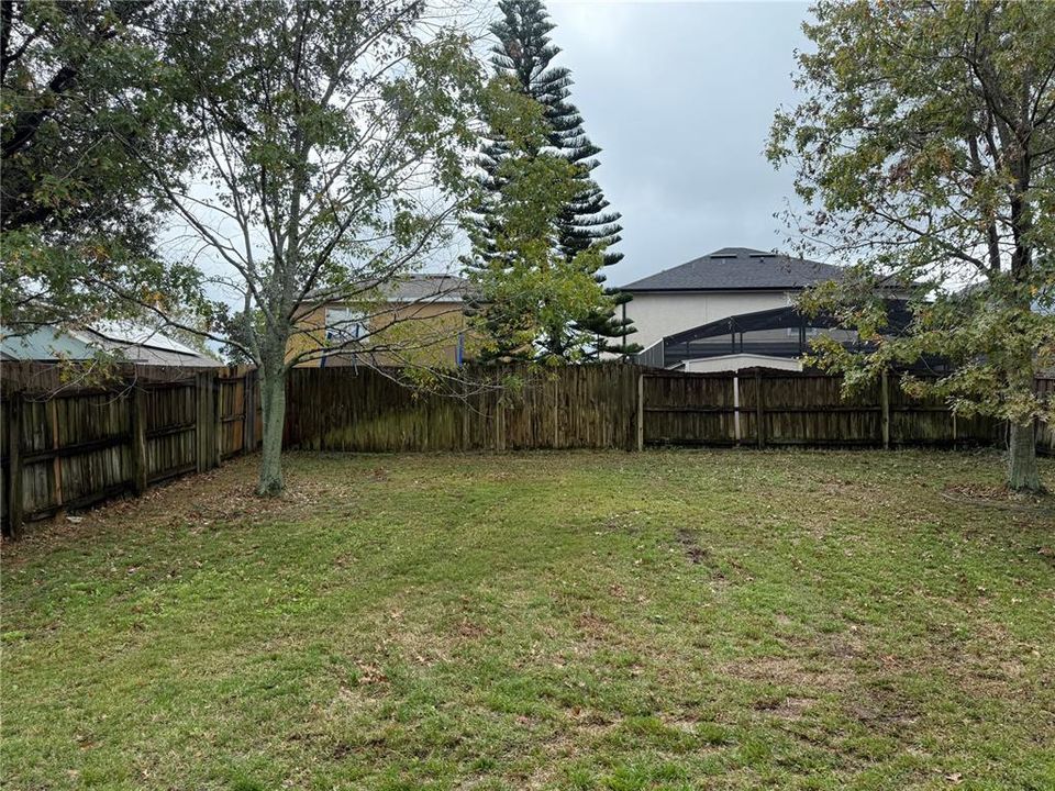 En Renta: $2,500 (4 camas, 2 baños, 2630 Pies cuadrados)