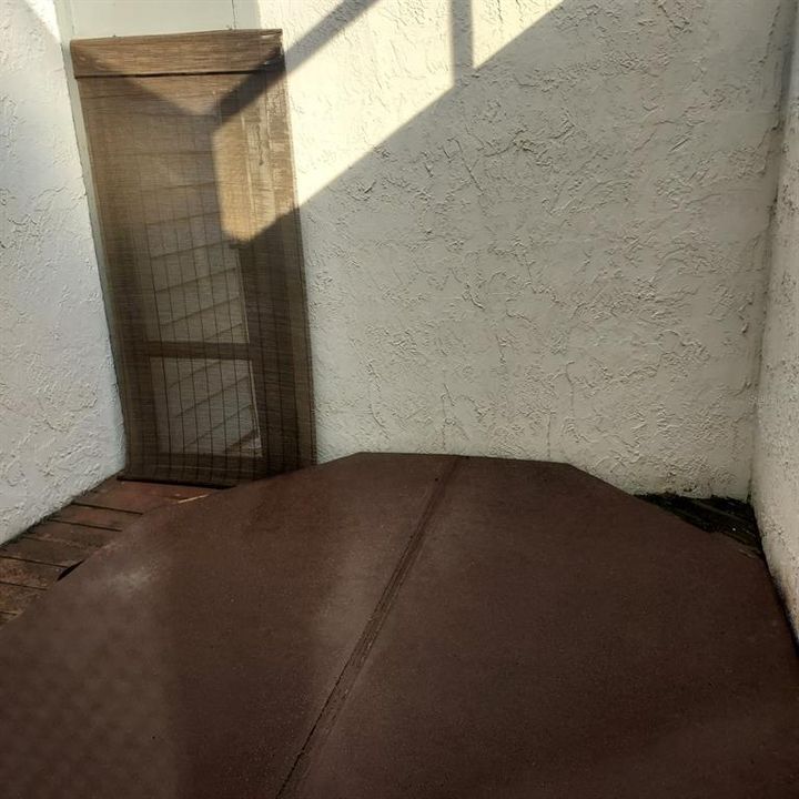 出租: $2,400 (3 贝兹, 2 浴室, 1389 平方英尺)