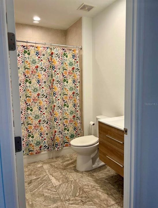 На продажу: $595,000 (3 спален, 2 ванн, 2162 Квадратных фут)