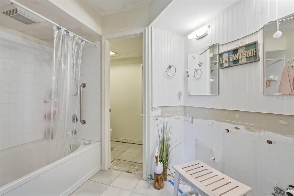 En Venta: $225,000 (3 camas, 2 baños, 1448 Pies cuadrados)