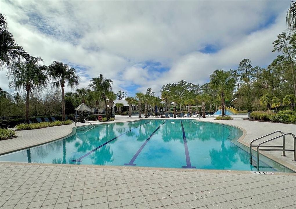 Active With Contract: $429,000 (3 beds, 2 baths, 2004 Square Feet)