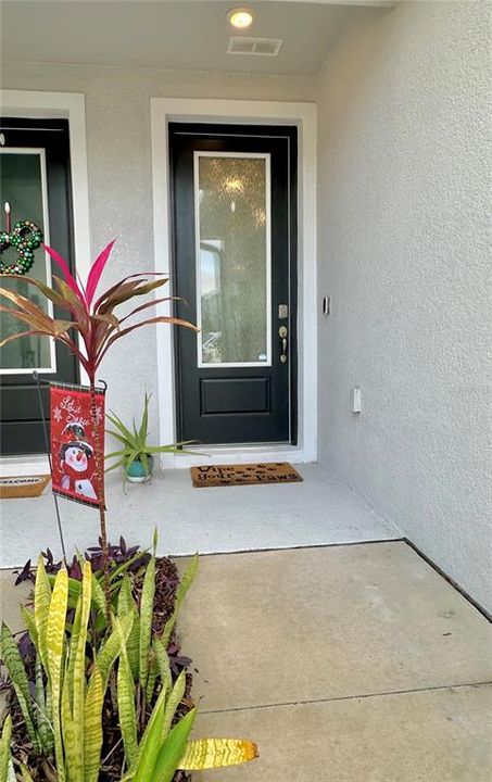 Active With Contract: $429,000 (3 beds, 2 baths, 2004 Square Feet)