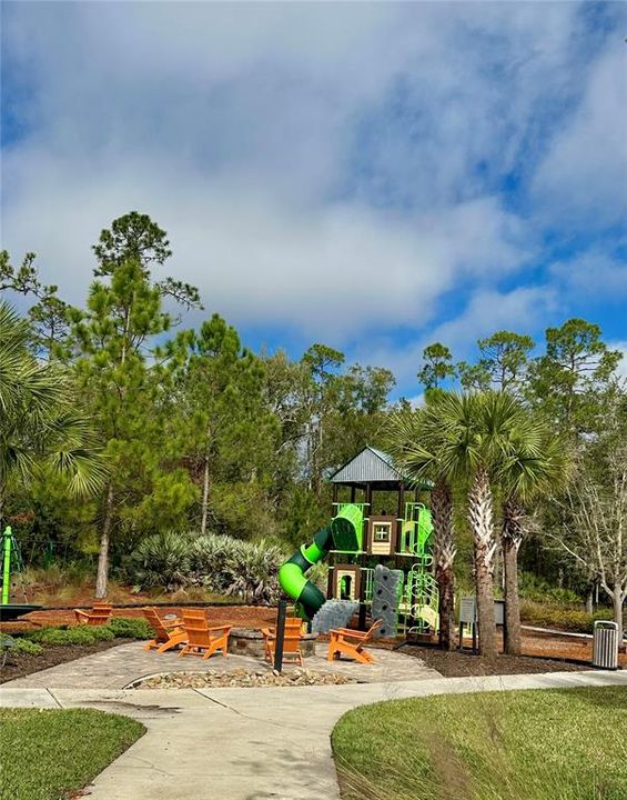 Active With Contract: $429,000 (3 beds, 2 baths, 2004 Square Feet)