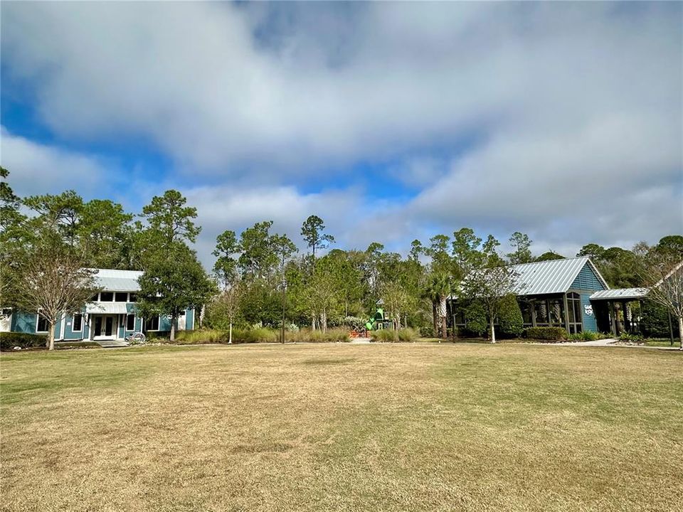 Active With Contract: $429,000 (3 beds, 2 baths, 2004 Square Feet)