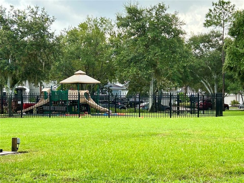 For Rent: $3,600 (4 beds, 3 baths, 2616 Square Feet)