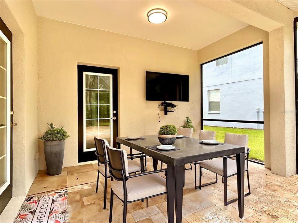 For Rent: $3,600 (4 beds, 3 baths, 2616 Square Feet)