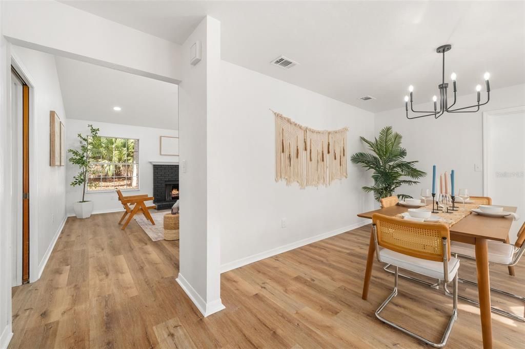 待售: $349,900 (3 贝兹, 2 浴室, 1558 平方英尺)