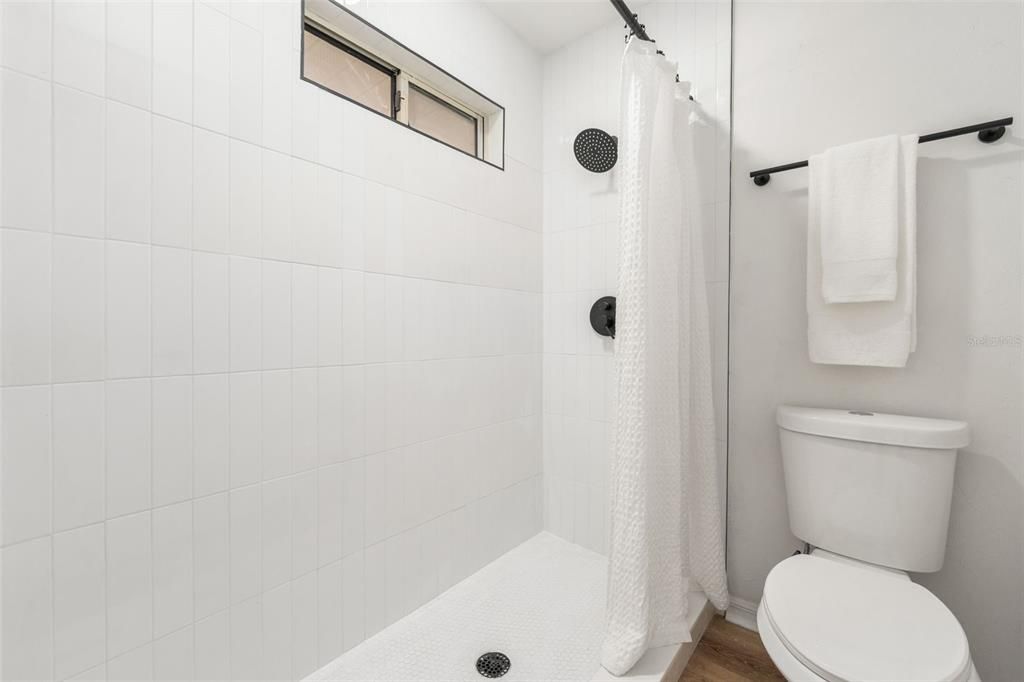 待售: $349,900 (3 贝兹, 2 浴室, 1558 平方英尺)