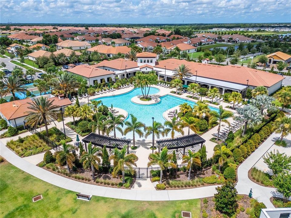 待售: $630,000 (3 贝兹, 3 浴室, 2651 平方英尺)