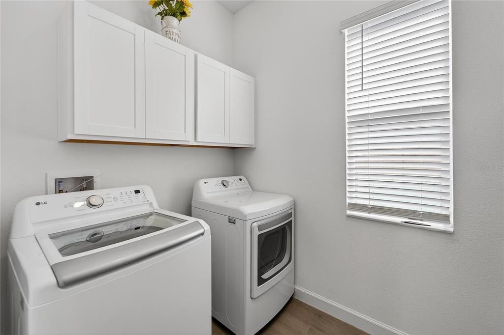 待售: $630,000 (3 贝兹, 3 浴室, 2651 平方英尺)