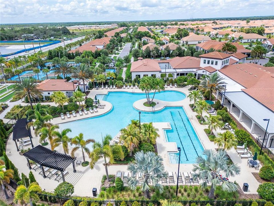 待售: $630,000 (3 贝兹, 3 浴室, 2651 平方英尺)