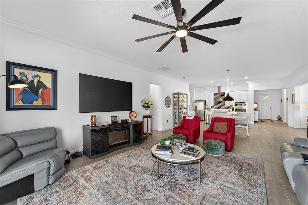 待售: $630,000 (3 贝兹, 3 浴室, 2651 平方英尺)