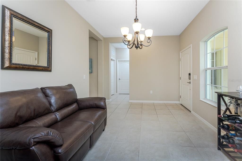 For Sale: $439,900 (3 beds, 2 baths, 1874 Square Feet)