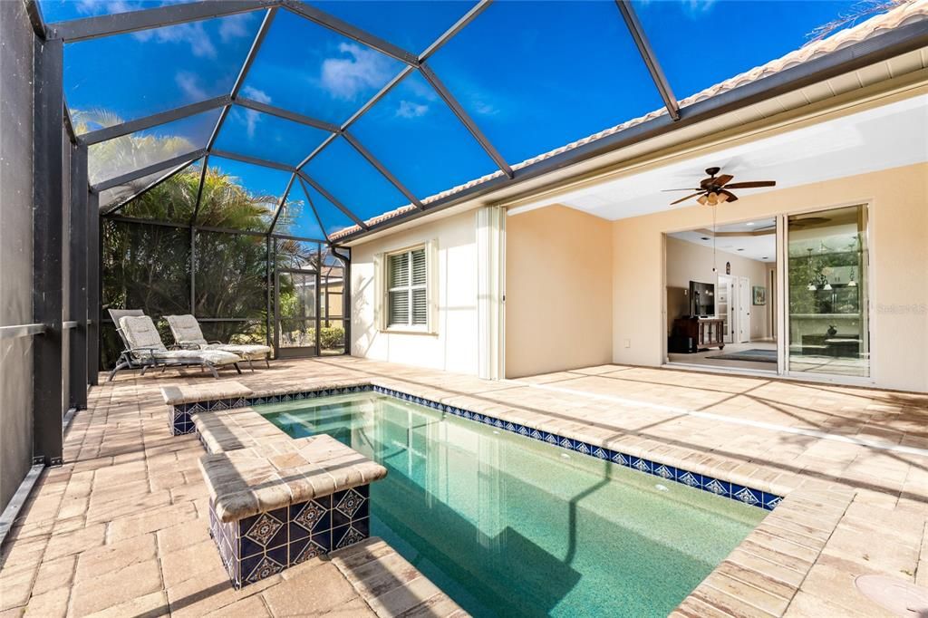 For Sale: $439,900 (3 beds, 2 baths, 1874 Square Feet)