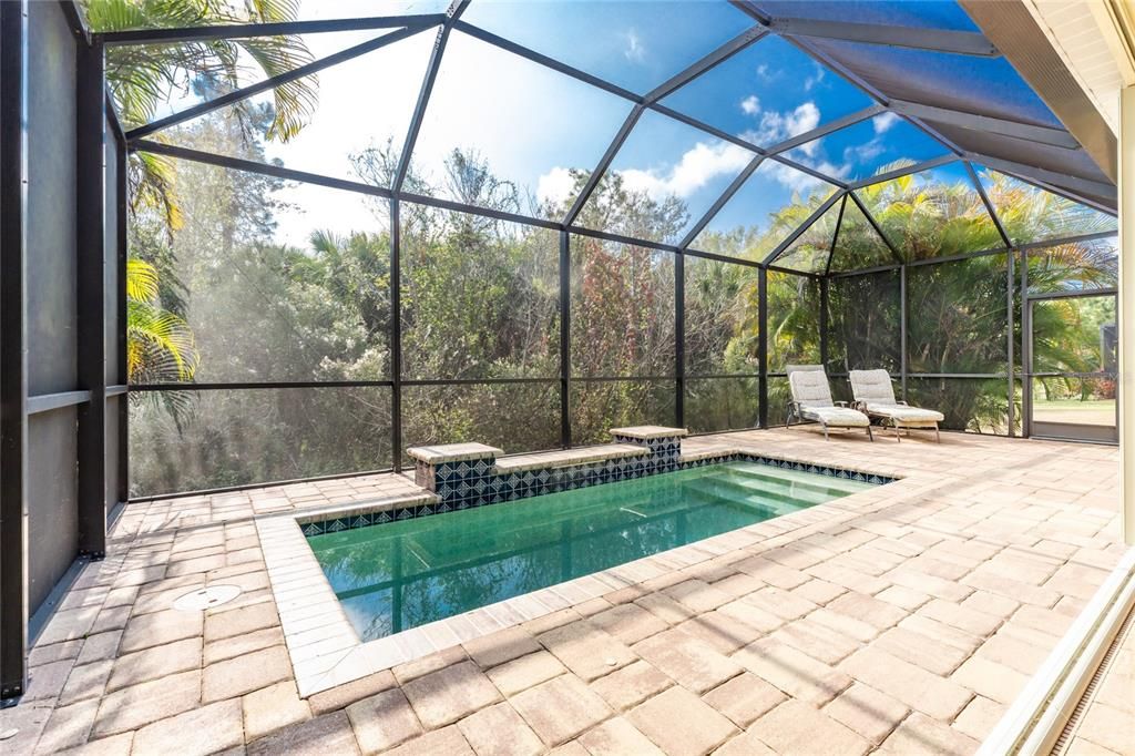 For Sale: $439,900 (3 beds, 2 baths, 1874 Square Feet)