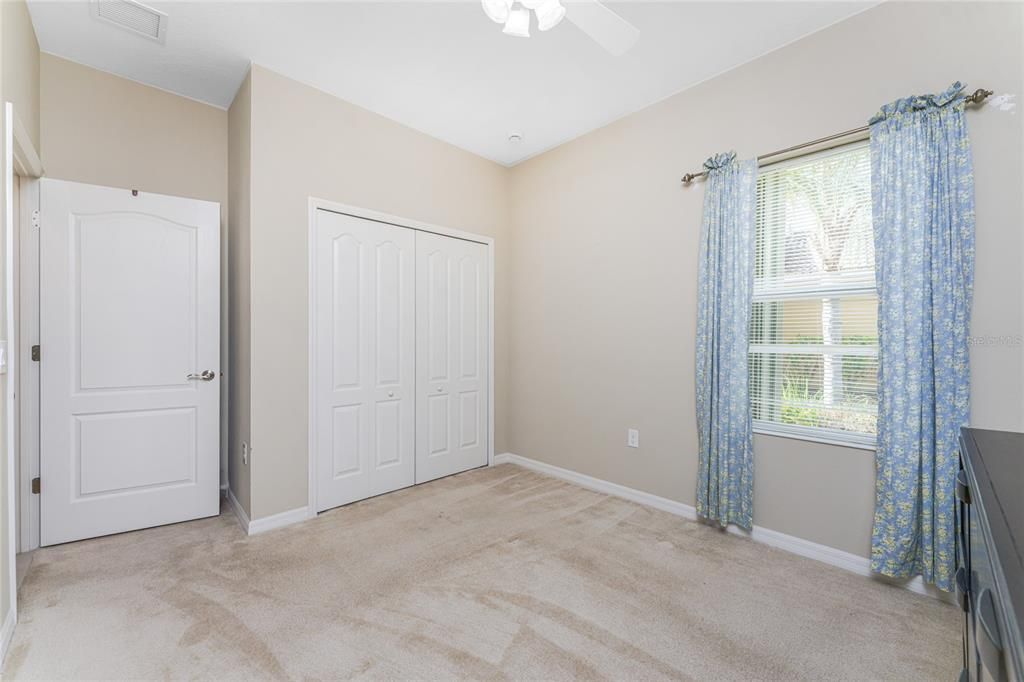 For Sale: $439,900 (3 beds, 2 baths, 1874 Square Feet)