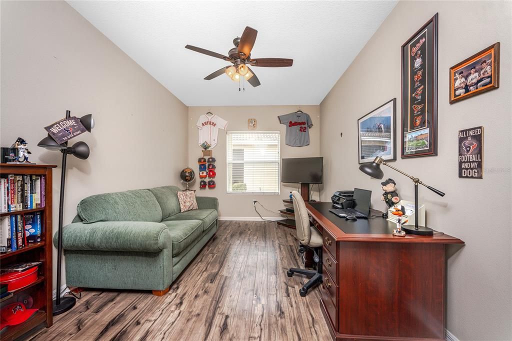 For Sale: $439,900 (3 beds, 2 baths, 1874 Square Feet)