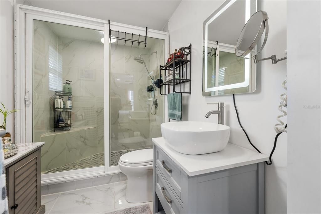 For Sale: $275,000 (3 beds, 3 baths, 1320 Square Feet)