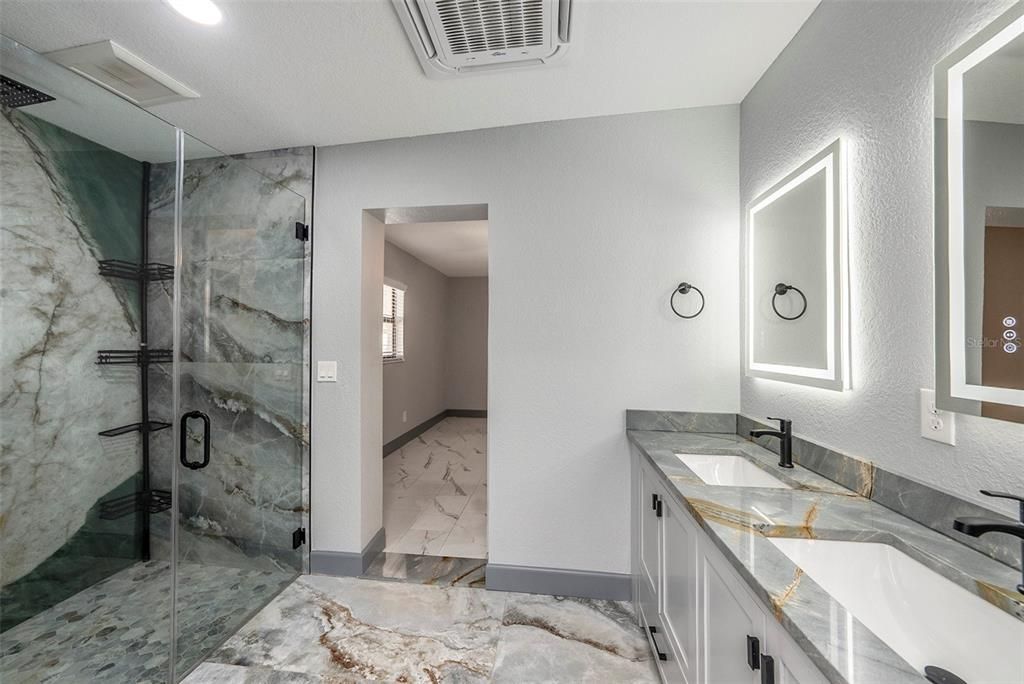 For Sale: $698,000 (3 beds, 3 baths, 1793 Square Feet)