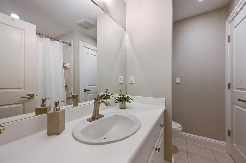 En Venta: $3,975,000 (4 camas, 3 baños, 3020 Pies cuadrados)