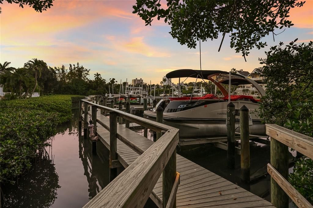 En Venta: $3,975,000 (4 camas, 3 baños, 3020 Pies cuadrados)