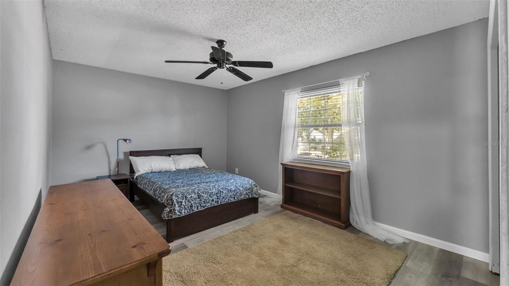 For Sale: $359,900 (3 beds, 2 baths, 1842 Square Feet)