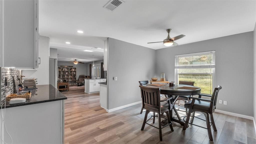 For Sale: $359,900 (3 beds, 2 baths, 1842 Square Feet)