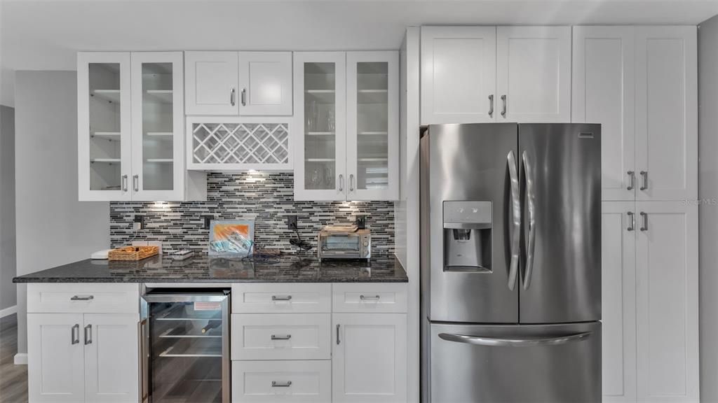 For Sale: $359,900 (3 beds, 2 baths, 1842 Square Feet)