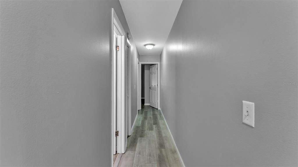 For Sale: $359,900 (3 beds, 2 baths, 1842 Square Feet)