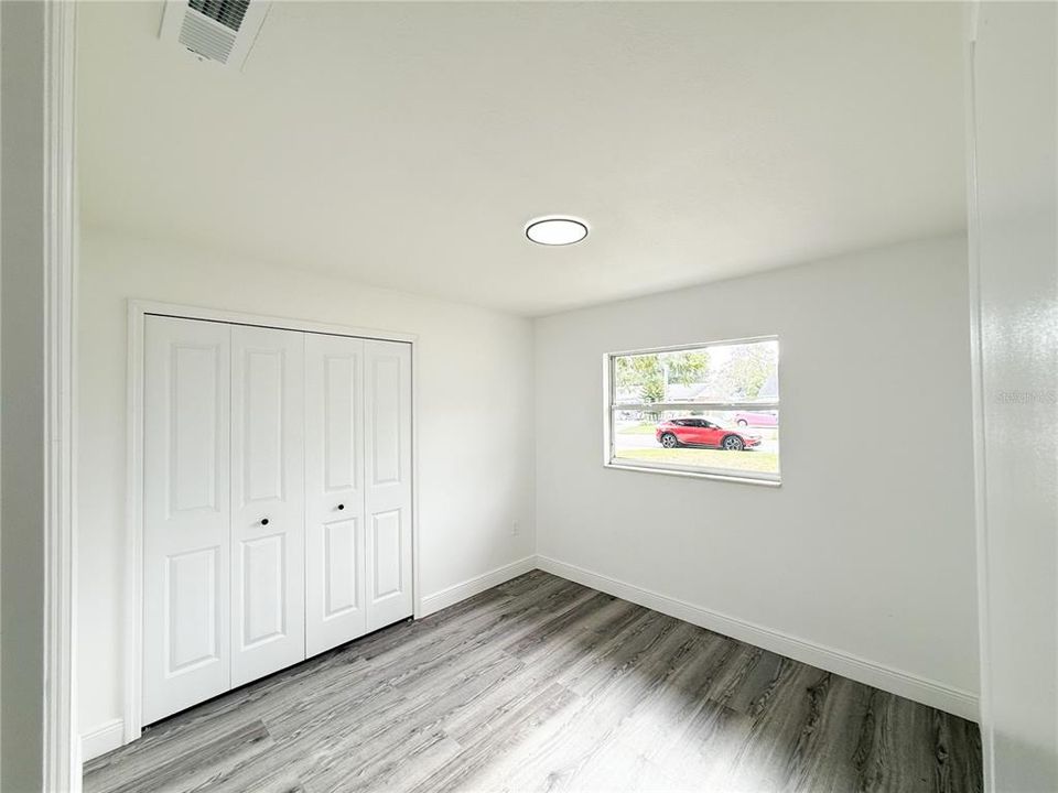 For Sale: $340,000 (3 beds, 2 baths, 1024 Square Feet)